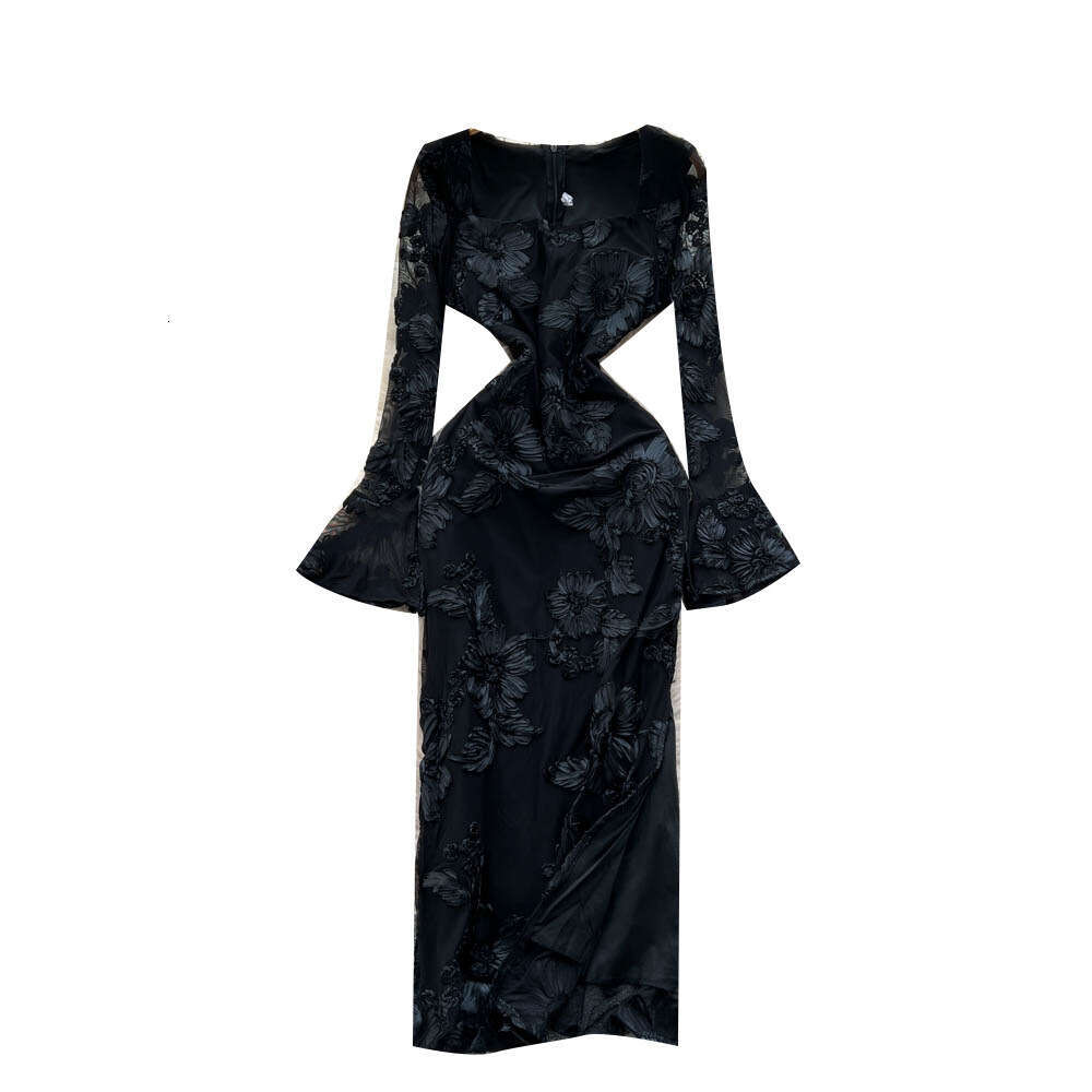 2026 autumn and winter European and American light luxury social celebrity style crossover black women's dress waist cinching