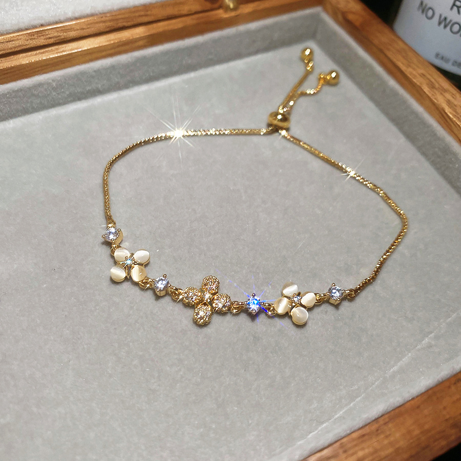 18k real gold plated zircon flower bracelet, exquisite, sweet, fashionable elegant, light luxury and high-end jewelry for women - view 5