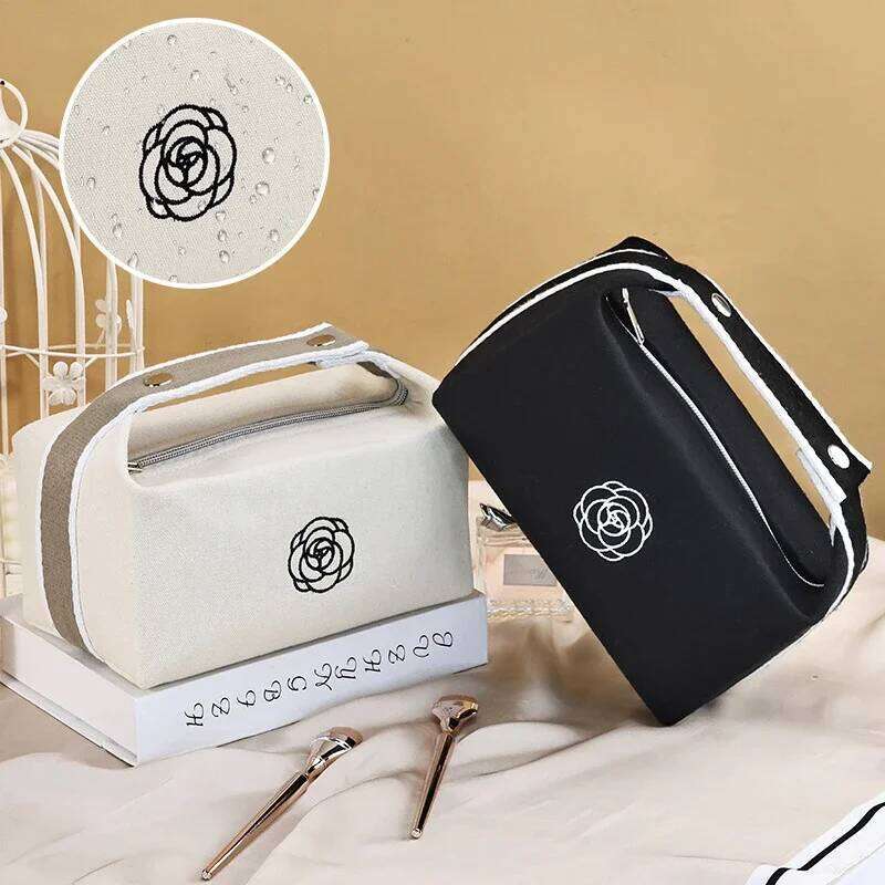Ladies' Canvas Makeup Portable cosmetic bag New Luxury Cosmetic Organizer Travel Essential Washroom Storage Bag XJ260310