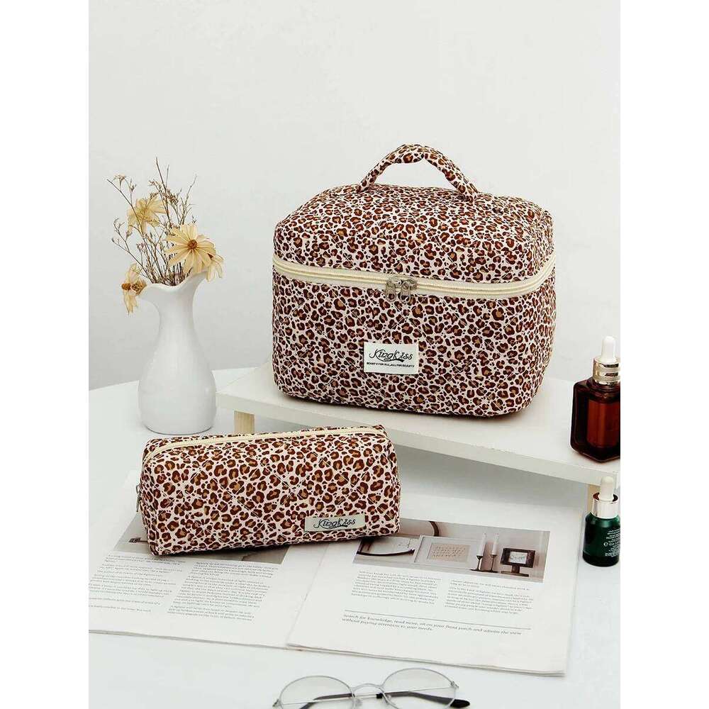 1pc leopard quilted makeup storage bag, portable zipper set, cute large capacity cosmetic bag XJ260310