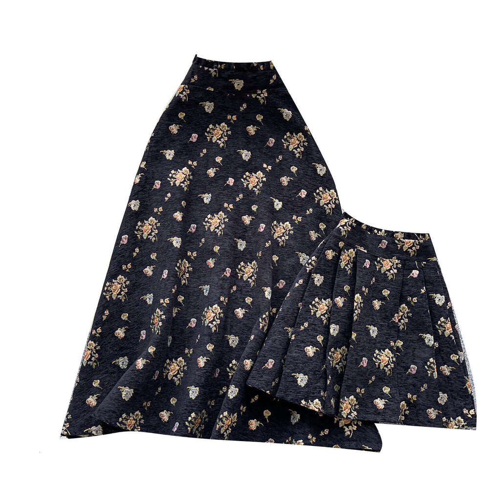 French retro printed women's skirt 2026 autumn and winter high-end fashion high waist slimming elegant multifunctional A-line skirt