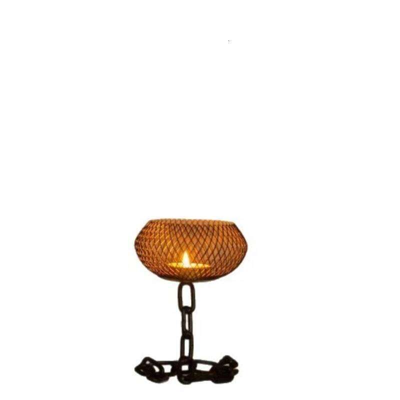 Iron Lantern Candle Holder Sturdy High Temperature Resistant Mesh Hollow Design Aromatherapy Lamp Table Decoration Metal Crafts H260310