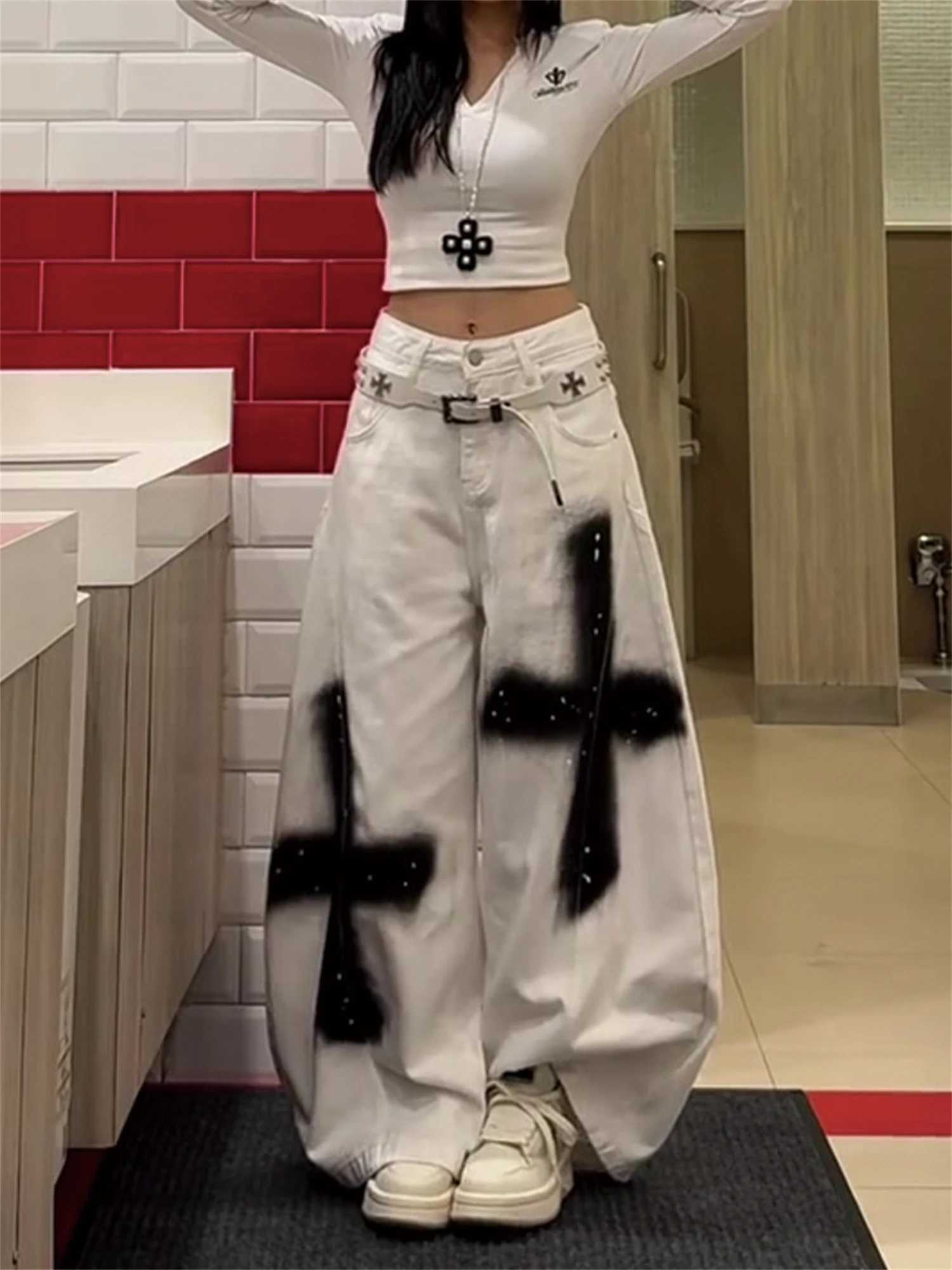 Y2K Womens High Waist Super Wide Leg White Jeans Black Cross Graffiti Studded Gothic Streetwear Trendy Denim Trousers M260310