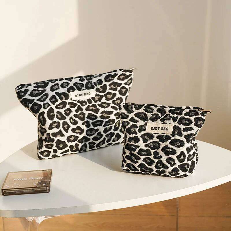 Women's Makeup Fashion Leopard Print Large-capacity Cosmetics Skin Care Product Storage Toiletry Portable Liner Bag XJ260310