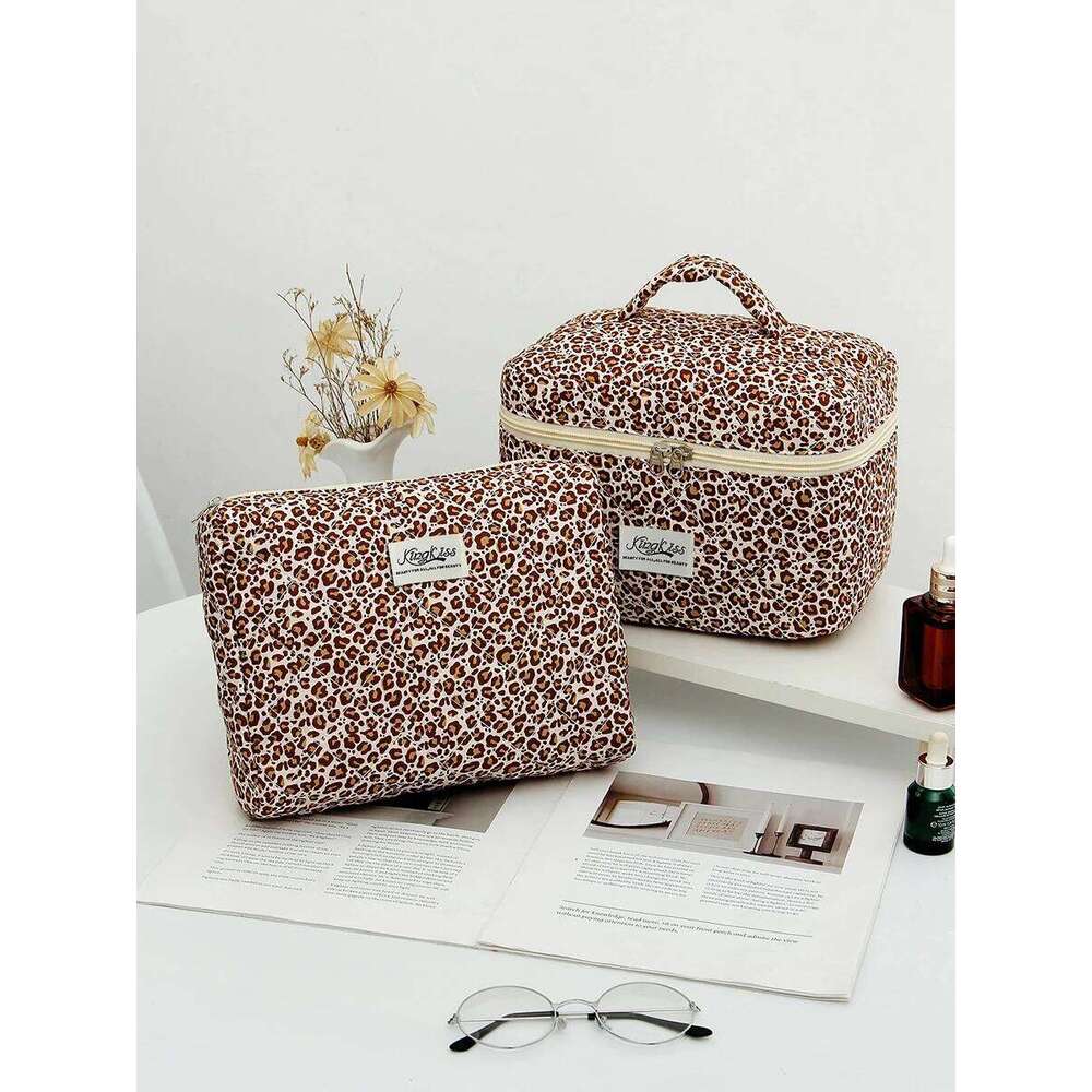 1pc leopard quilted makeup storage bag, portable zipper set, cute large capacity cosmetic bag XJ260310