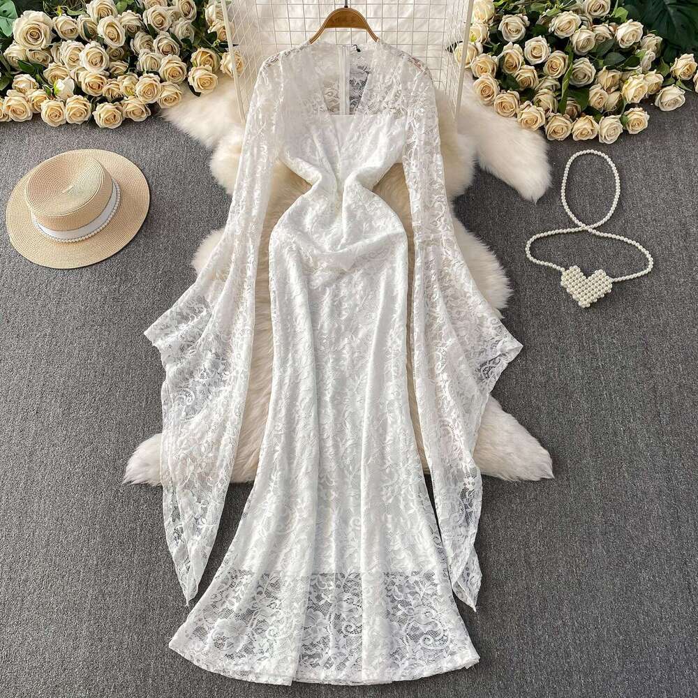 European and American style fashionable and elegant women's irregular bell shaped sleeves autumn sexy V-neck lace fishtail long skirt