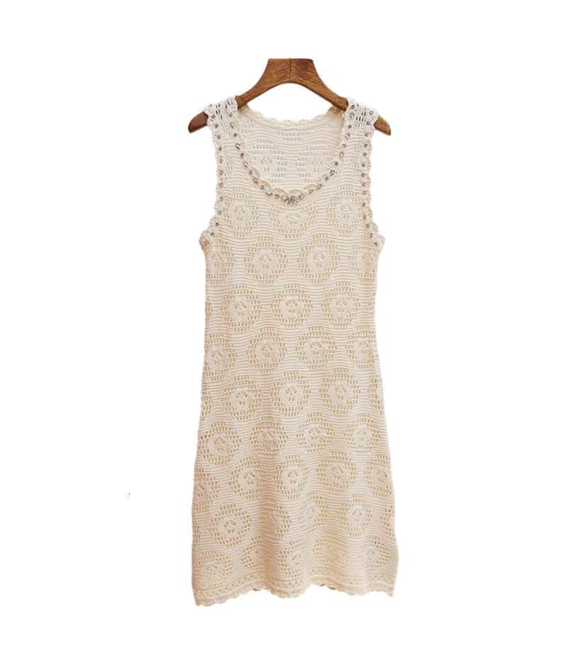 2026 designer high-end women's clothing autumn new style French crochet hollow rhinestone U-neck knitted dress