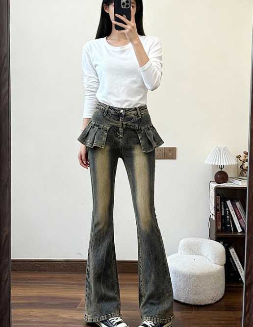 Womens Designer Jeans Bell Bottom 2000s Denim Pants Flare Jeans Long Trousers Kpop Japanese Abi Y2k Cowboy High Street M260310