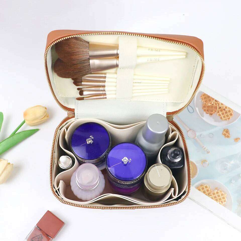 Customized name pu leather cosmetic with zoned storage large capacity toiletry bag for autumn and winter new products XJ260310