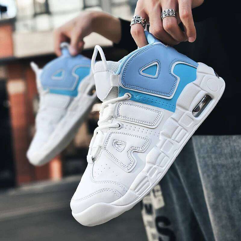 New Large-sized High-top Men's Lightweight and Anti-slip Air Cushioned Sports Running Shoes, Casual Basketball Shoes 26W0310