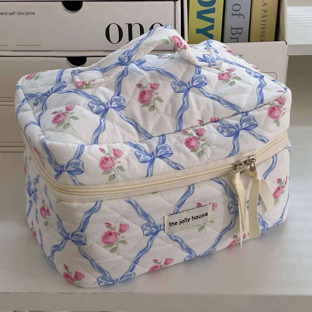 Cute Bow Flower Quilting Cotton Makeup Bag Women Zipper Cosmetic Organizer Female Cloth Handbag Portable Toiletry Case for Girls XJ260310