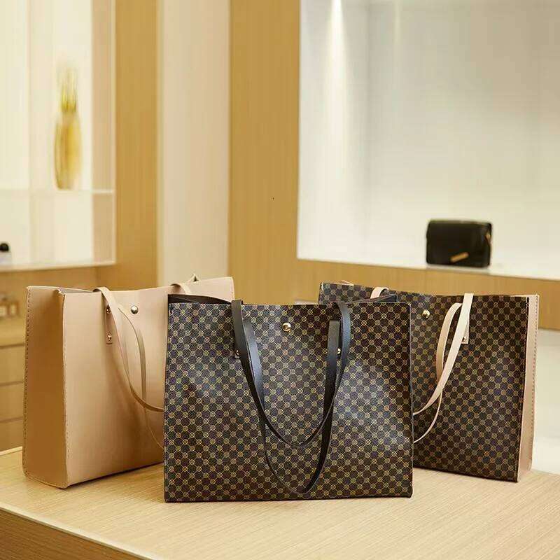 Large Capacity Women's New Soft Leather Tote Bag Casual and Versatile Single Shoulder Bags for Woman Korean Style Handbags XJ260306 XJ260310