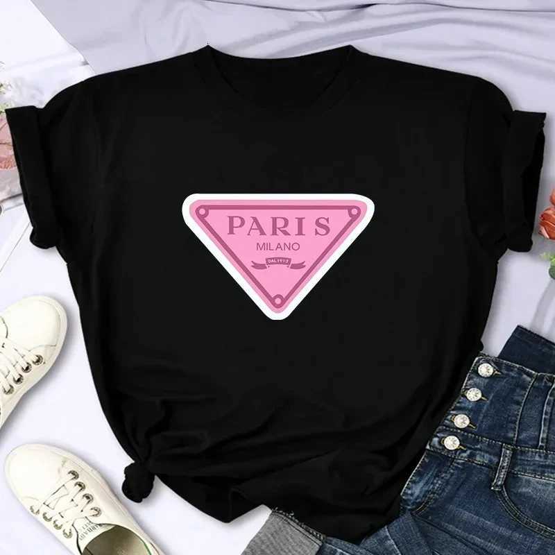 Fashion Paris Printed Short Sleeved Shirt Women Hip Hop Casual T-shirt Short Sleeved Round Neck Casual Top Autumn and WinterT260310