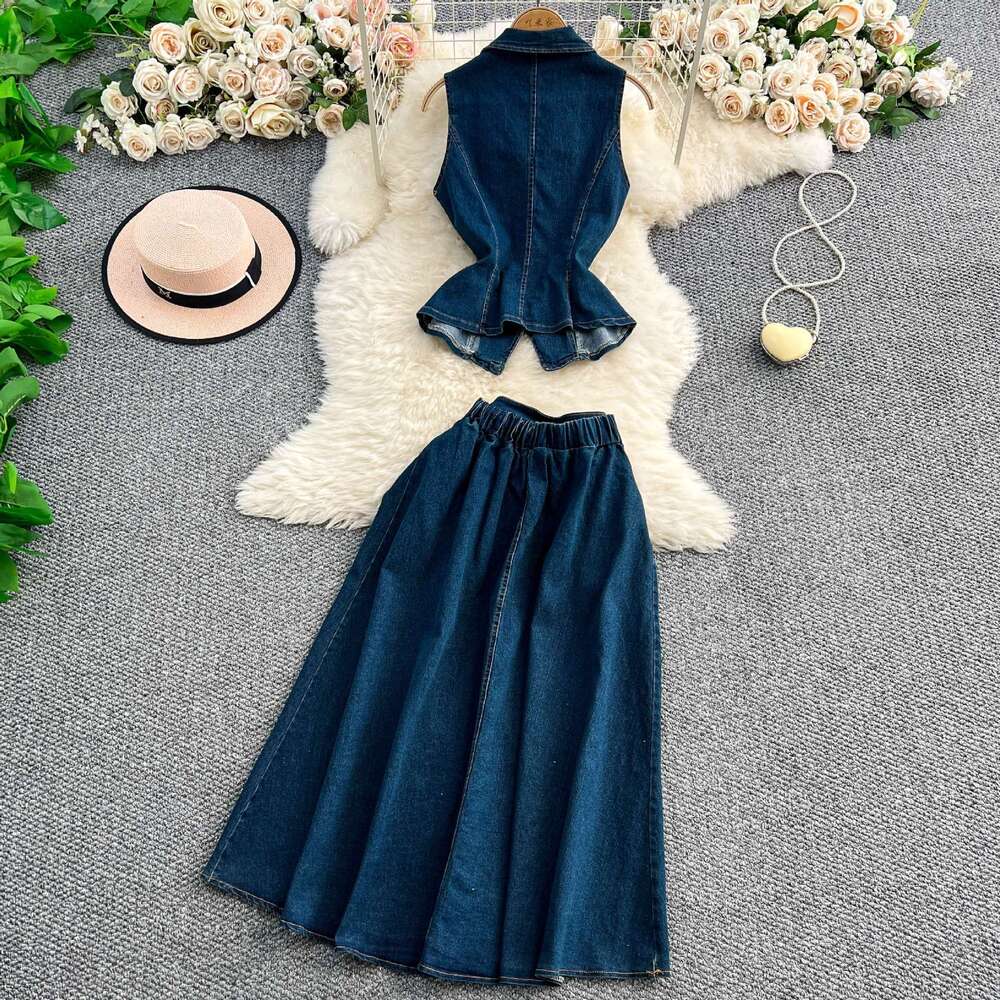 Women's French age reducing outfit, summer lightweight pleated skirt, waist cinched denim top, high waisted slim fit flared skirt