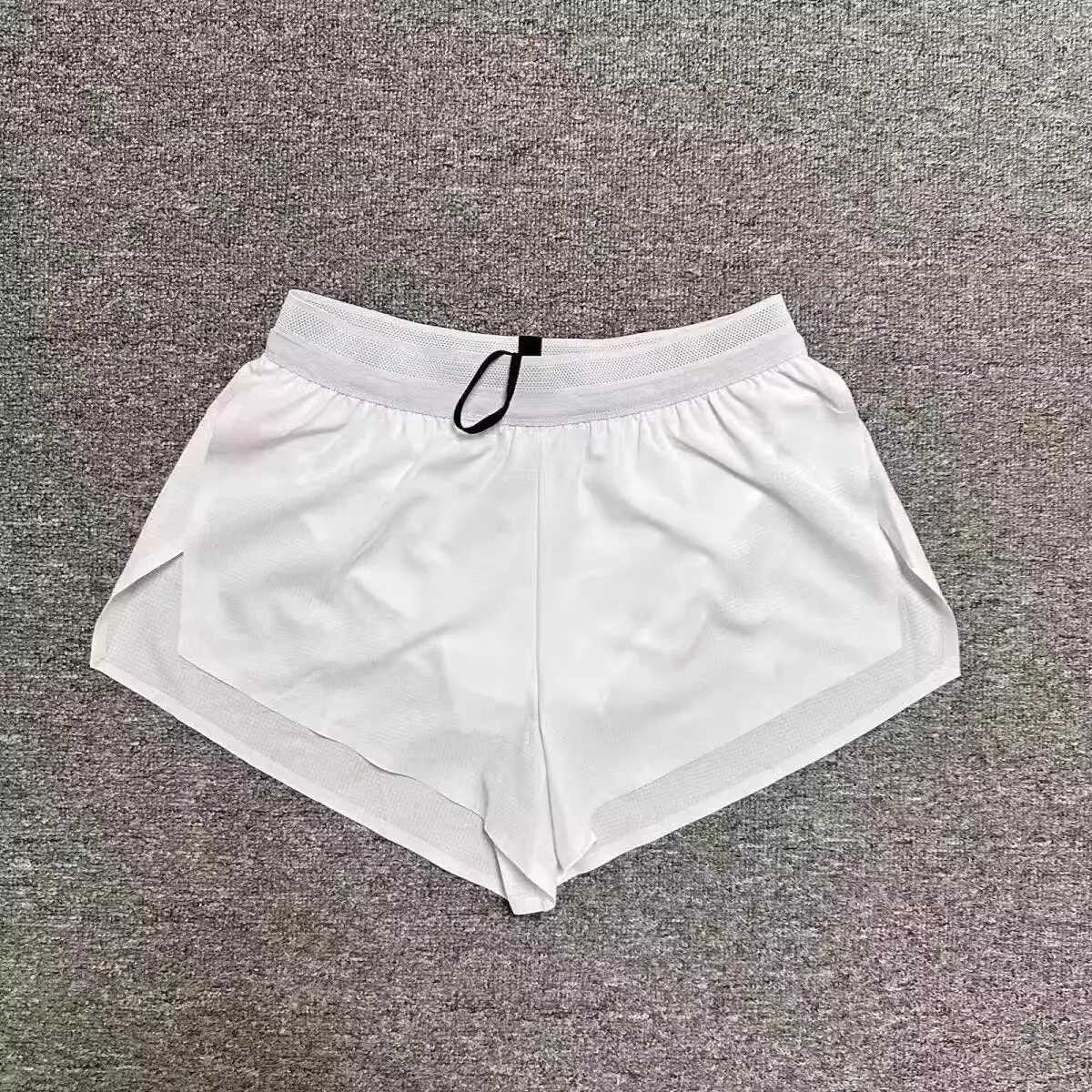 Running shorts comfortable mens sports marathon loose quick drying anti glare lining training and fitness equipment three N260310