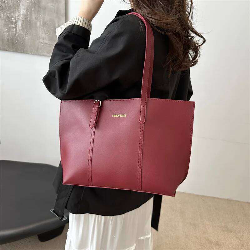 Large Capacity Women's Bag Soft Leather Tote Bags Casual Versatile Single Shoulder Handbag Mommy Handbags 2025 Autumn and Winter XJ260306 XJ26031
