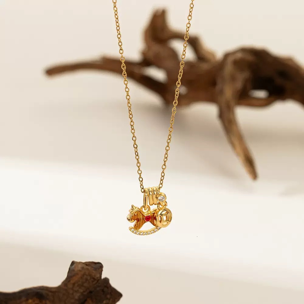 2026 New Designer Luxury Brand Women's Titanium Steel Necklace Instantly Wealthy High End Pendant Unique Multi Functional Elegant Micro Inlaid Co - view 3