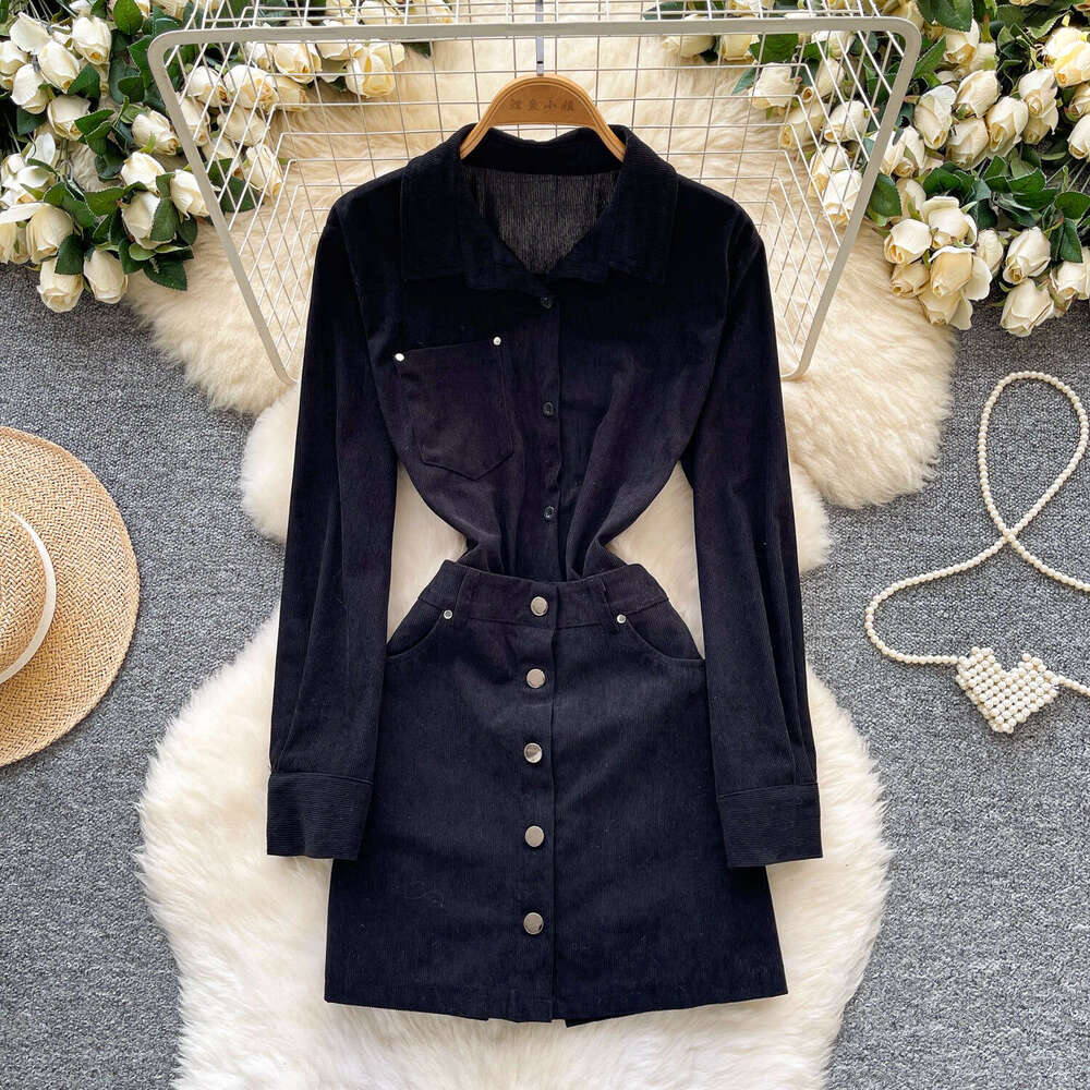 Designer's high-end niche corduroy dress, women's standing collar long sleeved autumn and winter waist cinching slimming single breasted