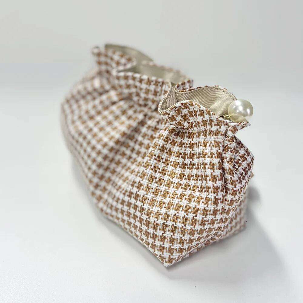 Lattice Makeup with Bowknot High-end Zipper Handbag Skin Care Product Small Women Travel Storage Bag XJ260310