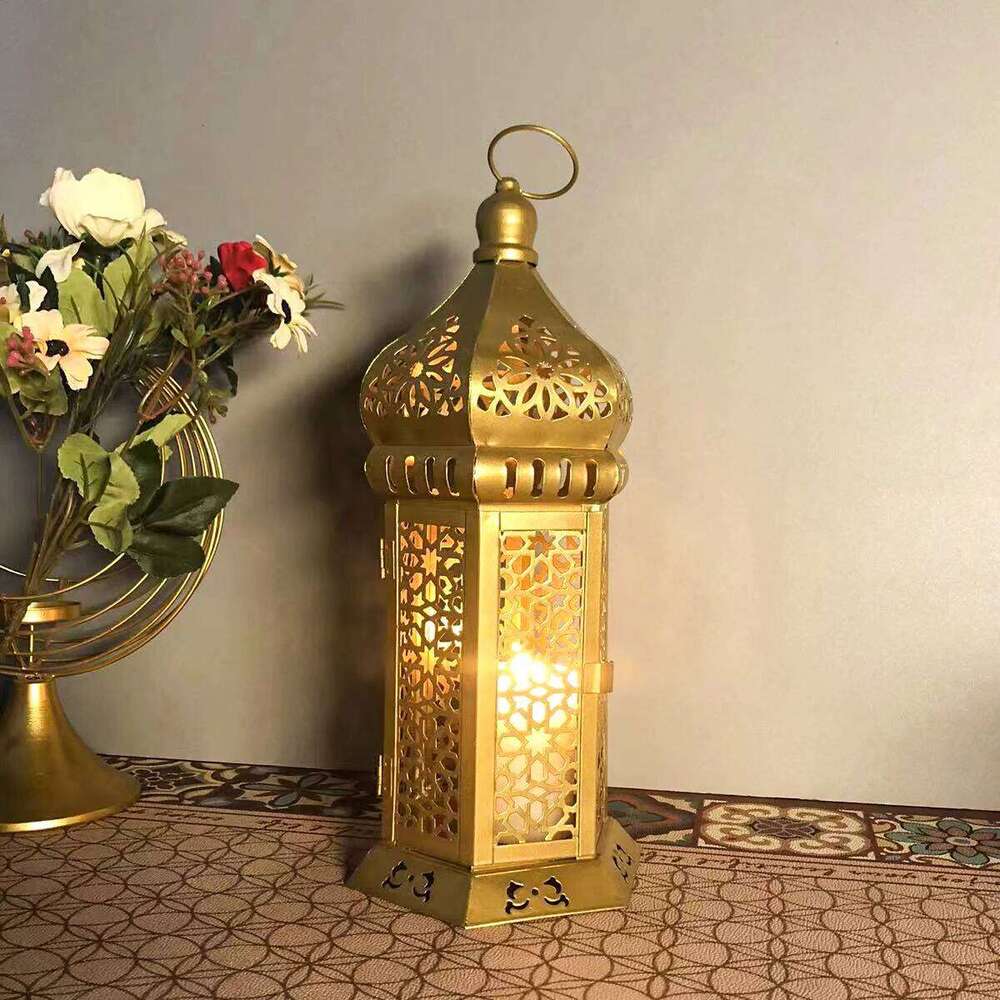1PC Metal Morocco Lantern Holder, Elegant Home Cutout Wrought Iron Wind Lamp Candle Holder Tabletop Crafts H260310