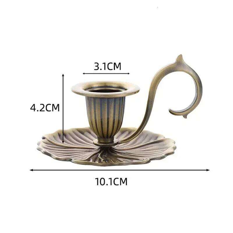 European Style Church Candlestick Handheld Candle Holders Crafts Retro Single Head Candlelight Stand Taper Holder Festival Decor H260310