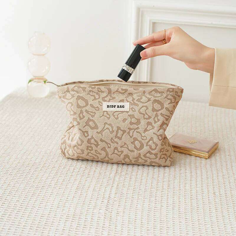 Women's cosmetic large capacity leopard print khaki travel toiletry fashion storage bag, ins style XJ260310