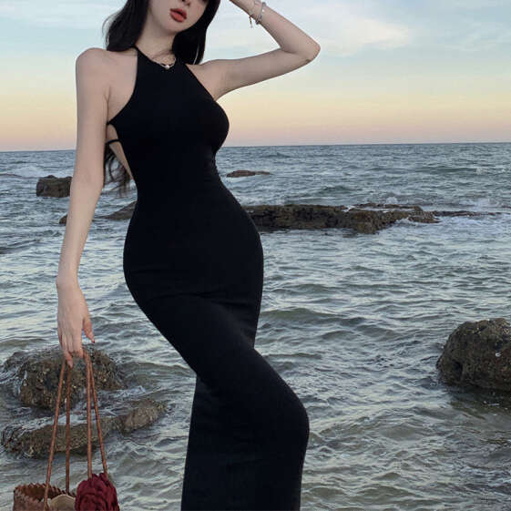 2026 Gentle Women's Open Back Neck with Chest Mat Suitable for Seaside Vacation's New Slimming Tight Dress