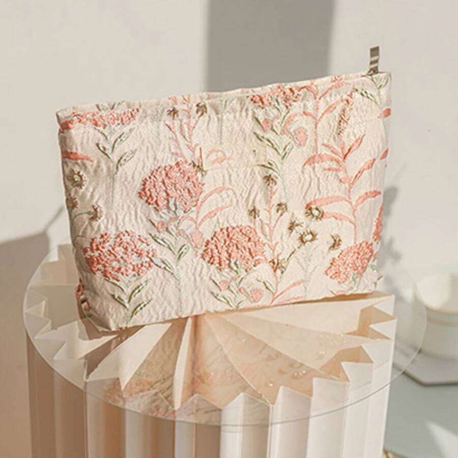 Women's Makeup Pink Bouquet Bulk Cosmetics Lipstick Storage Travel Toiletry Commuting Handy Hand Grab Bag Ins Style XJ260310