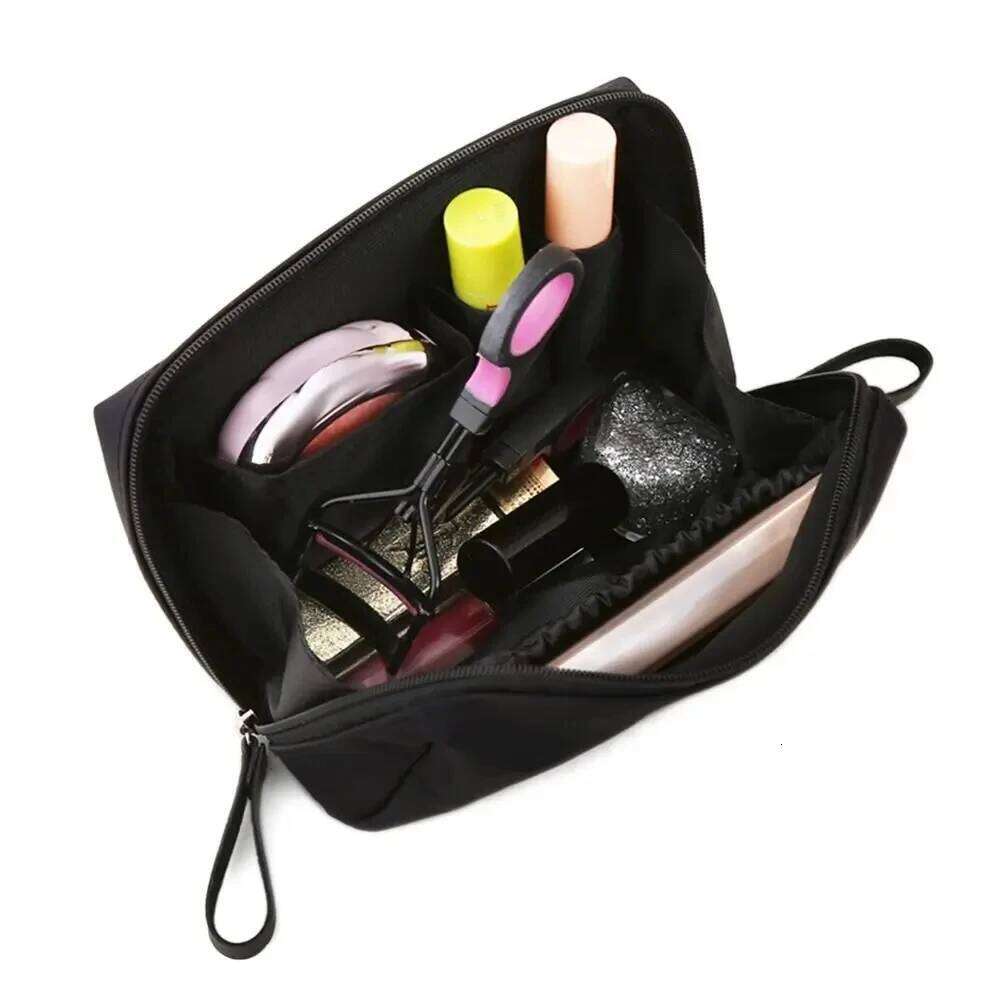Waterproof Portable Women Makeup Cosmetic Coin Pouch Storage Mini Lipstick Small Toiletry Bag Organizer Case XJ260310