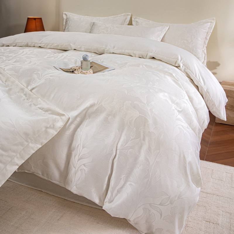 Cool Silk Ice Silk Fitted Sheet 4-Piece Bedding Set Satin Duvet Cover Cooling Silk Bed Sheet, Imitation Silk Comfortable Soft