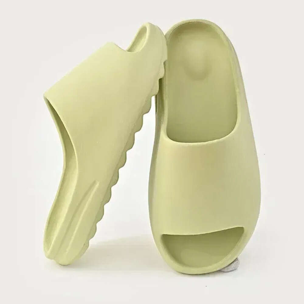 Slippers EVA Slides Thick Sandals Soled solid color Womens Flip Flops Mens Fashion Summer Home Soft Bottom Beach shoes