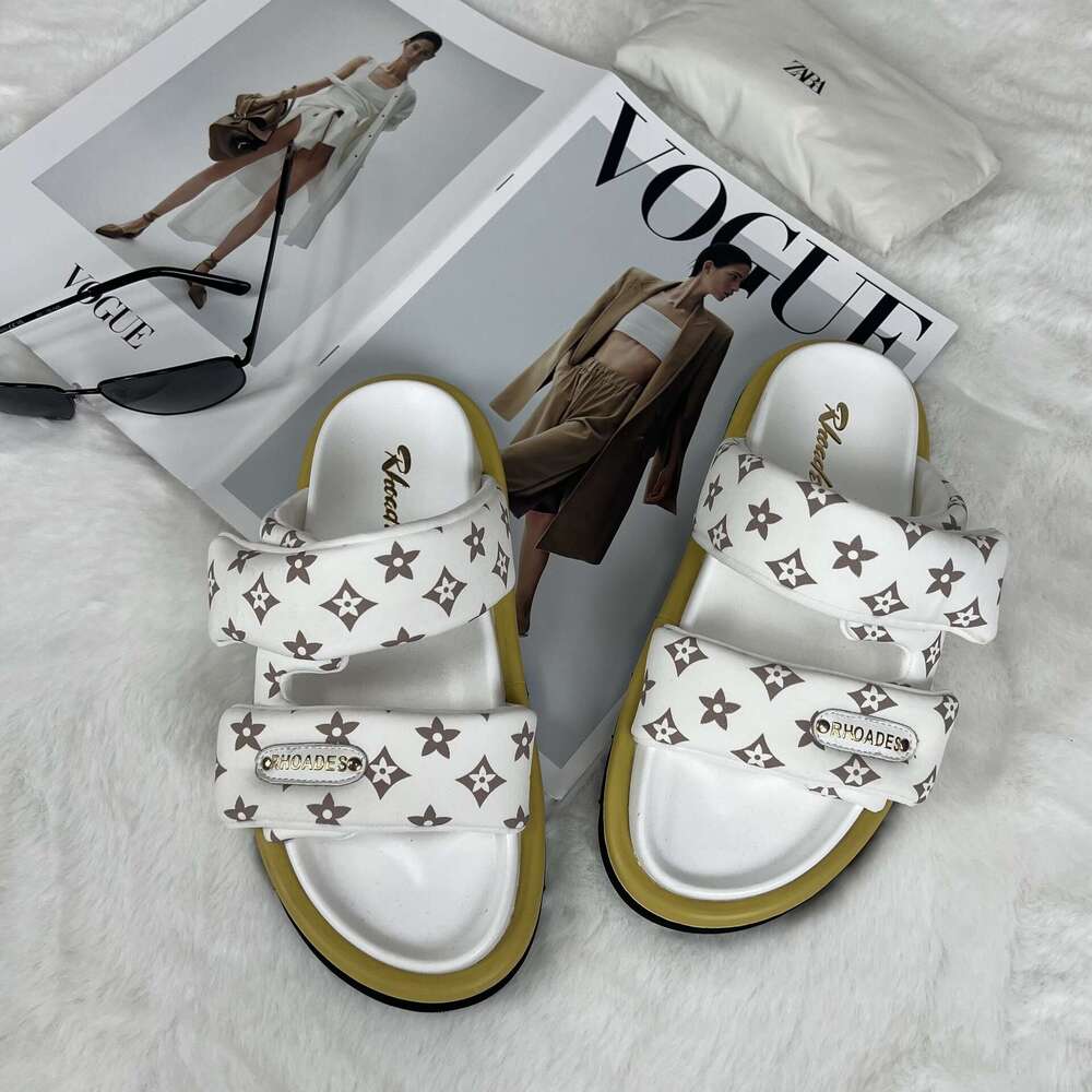 New Slippers 2025 Summer Old Flower Beach Velcro Thick Sole Sandals Versatile Women's Shoes Free Shipping