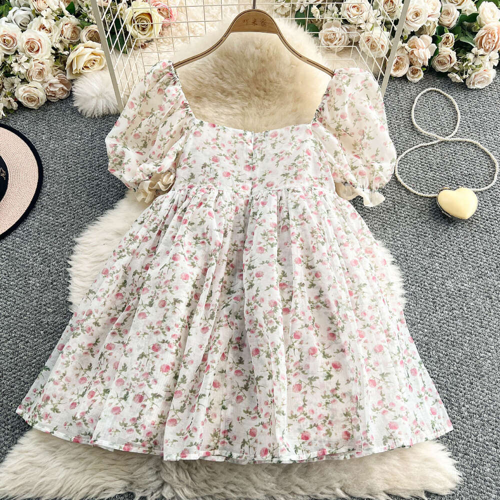 First Love Sweet Flower Square Neck Women's Bubble Sleeve Summer Waist Slimming Fluffy Big Bottom Dress 2026