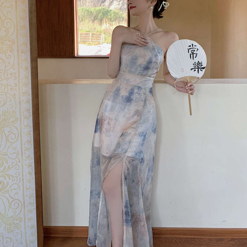 Chiffon niche sleeveless slit camisole dress, retro small fragrance style, waist cinched long seaside vacation beach dress