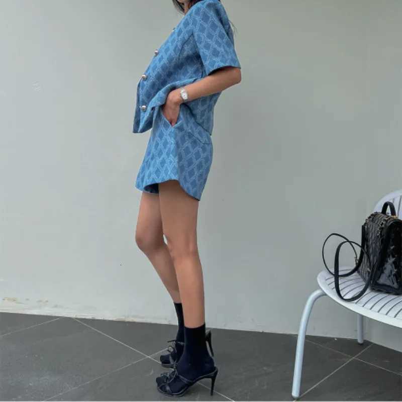Casual Denim Suit Womens Summer Short-sleeved Plaid Jacket High-waisted Shorts Two-piece Set Fashion Female ClothesT260310