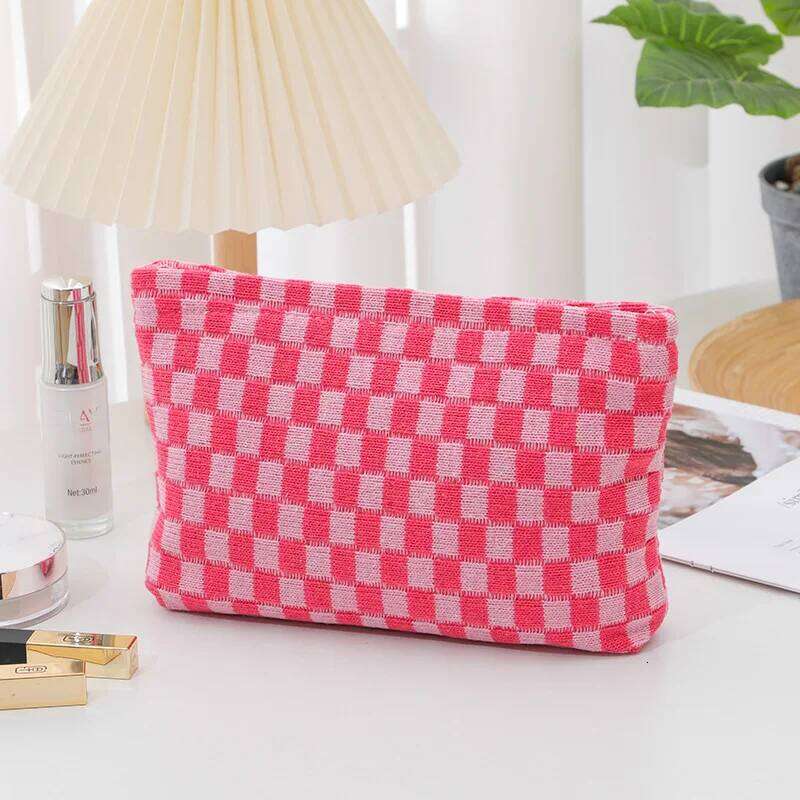 Checkered Cosmetic Travel Toiletry Organizer Cute Makeup Brushes Aesthetic Accessories Storage Bag for Women XJ260310