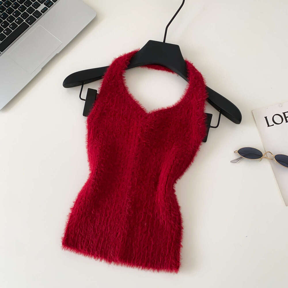 Designer's fashionable backless collar fur knitted women's vest for autumn and winter, pure and tempting, slim fit backless