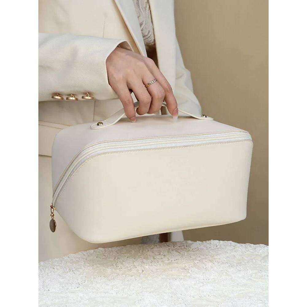 Portable Travel Cosmetic Makeup Remover Waterproof Wash Bag XJ260310