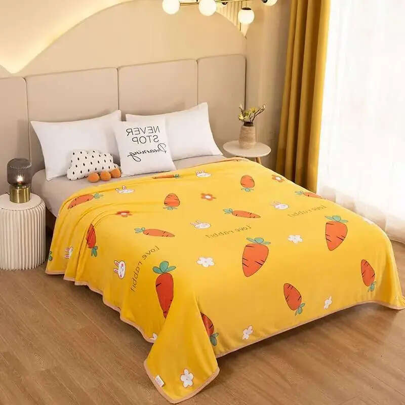 Printed Thickened Milk Velvet Flannel Gift Boxed Air Conditioning Blanket