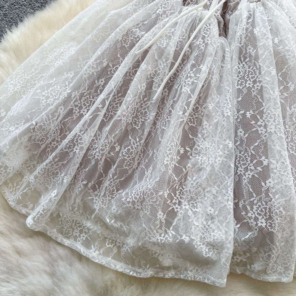Pure Desire Hot Girl Lace Belt Women's 2026 Autumn French Social Birthday Party Lace Fluffy Dress