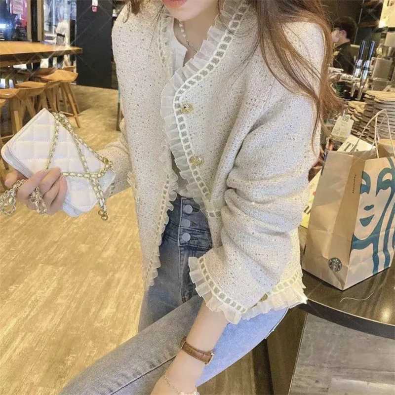 Retro Mesh Splicing Tweed Top For Womens Jacket 2025 Spring New Socialite Temperament Xiaoxiangfeng Short Jackets Female CoatT260310