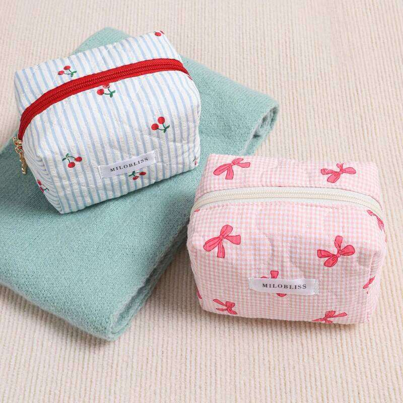 Plaid Bow Makeup Bag Quilted Cherry Cosmetic Pouch Student Lightweight Storage XJ260310