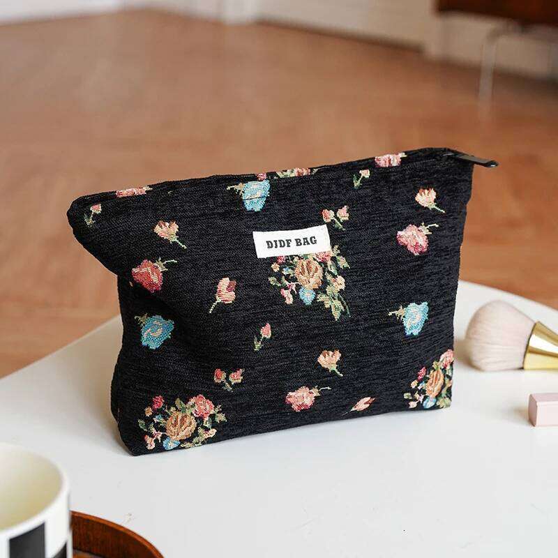 DJDF Women's Cosmetic Vintage Black Background Flower Skincare Product Storage Portable Travel Toiletry Bag Coin Purse XJ260310