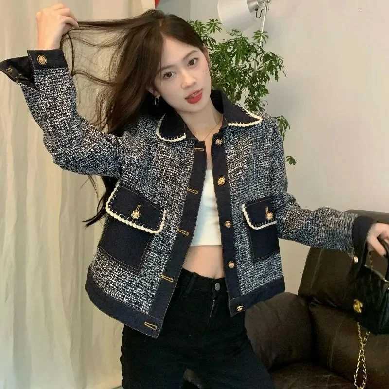 Xiaoxiangfeng Denim Coat Womens Short 2023 New Spring and Autumn Vintage Hong Kong Style Celebrity Thousand Bird Plaid Top TideT260310