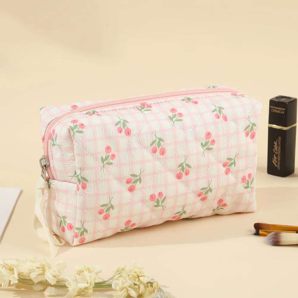 Floral Quilted Lipstick Storage Makeup Women's Cosmetic Bag Travel Skincare Pouch Toiletry for Beauty Organizer XJ260310