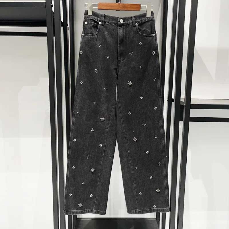 Women 2025 Spring and Summer New Style Half Elastic Waist Double Color Nail Diamond Decorative Denim Straight PantsT260310