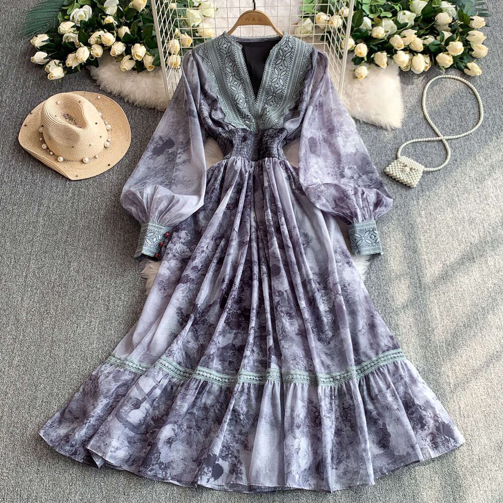 Women's cross-border French elegant lace patchwork V-neck lantern sleeve dress with summer print waistband