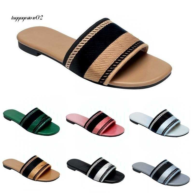 Slippers 2023 Paris Embroidered Dazzle Designer Slippers Womens Sandals Summer Beach Stripes Casual Flat Slippers Sliders ladies flip flops Embroidery Mules