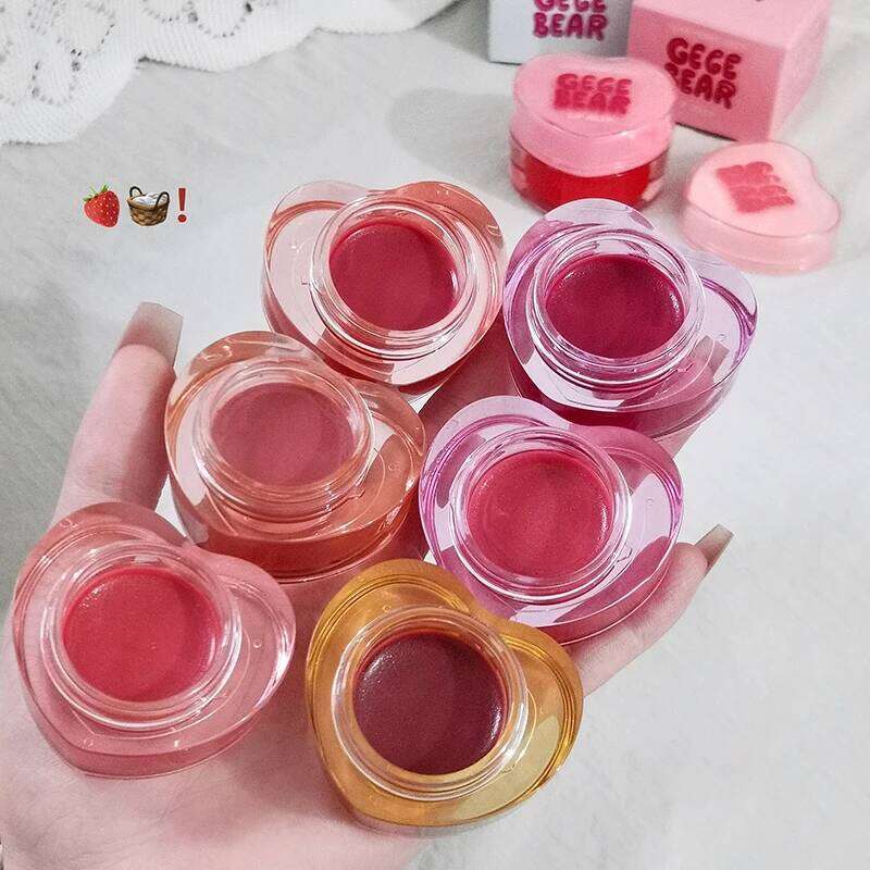 Gege bear heart-shaped lips are moisturizing, silky, delicate, lightweight, and easy to apply lipstick Z260310