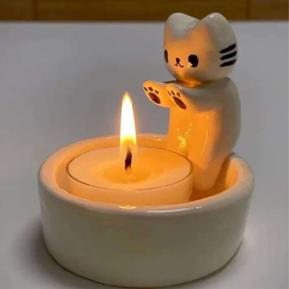 Cartoon Cat Candle Holder Cute Kitten Warming Itself Shape Candlestick Creative Aromatherapy Desktop Decorative Ornaments H260310